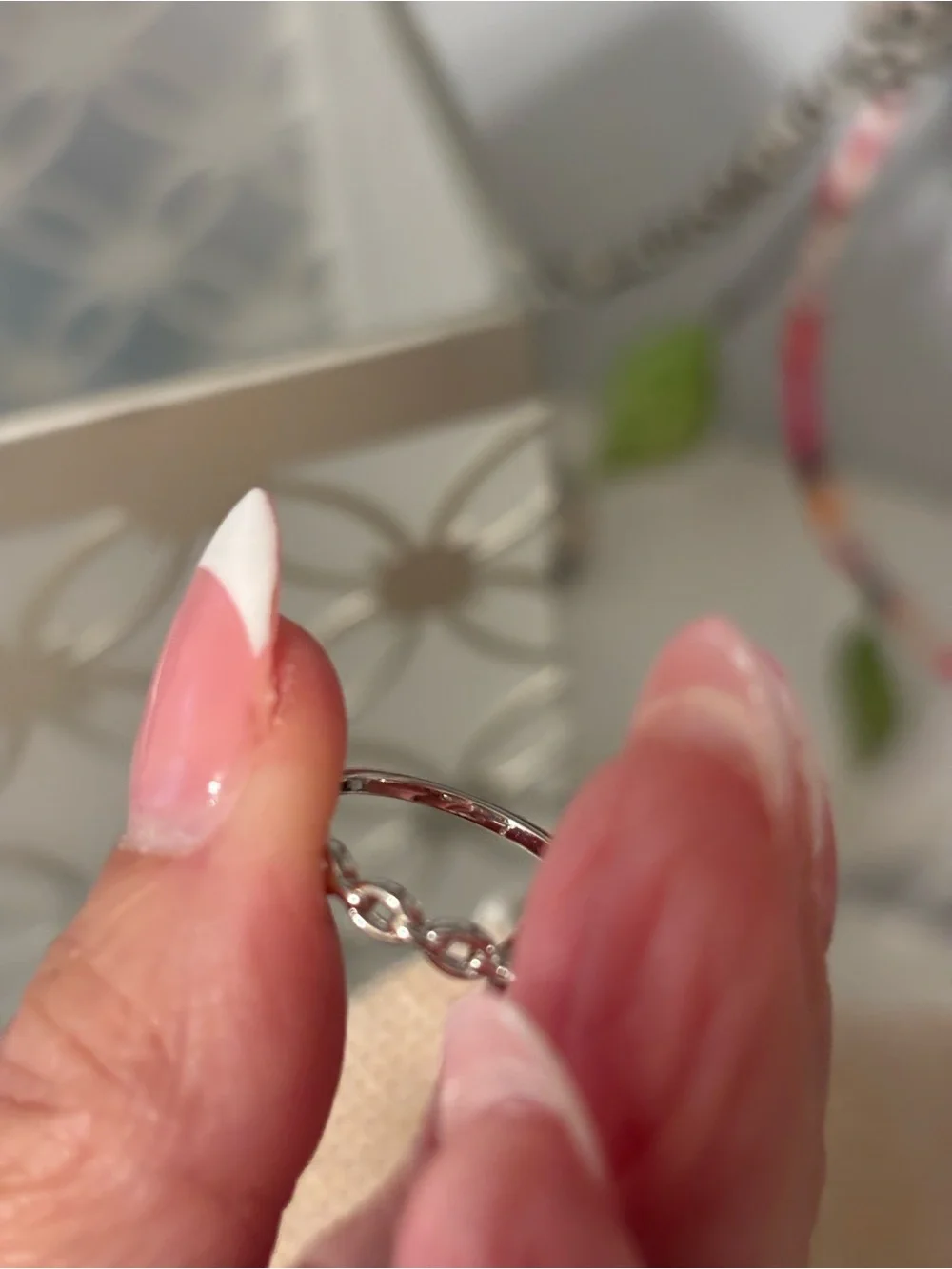 Sterling Silver  Chain Accent Ring - White